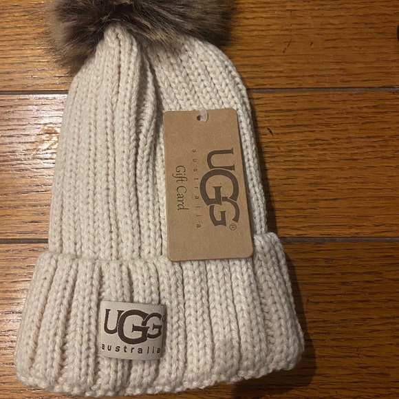 UGG Accessories - Ugg beanie